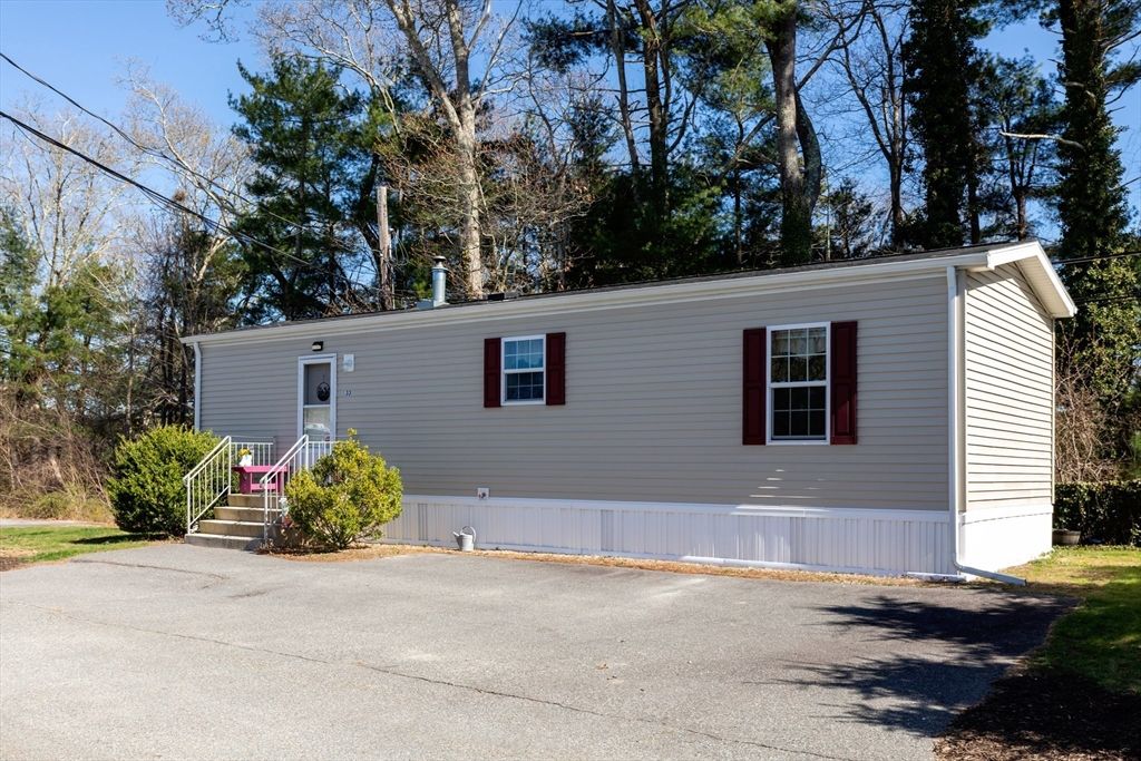 8 Swifts Beach Road 33, Wareham, MA 02571