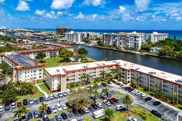 3100 NE 48th Court 415, Lighthouse Point, FL 33064