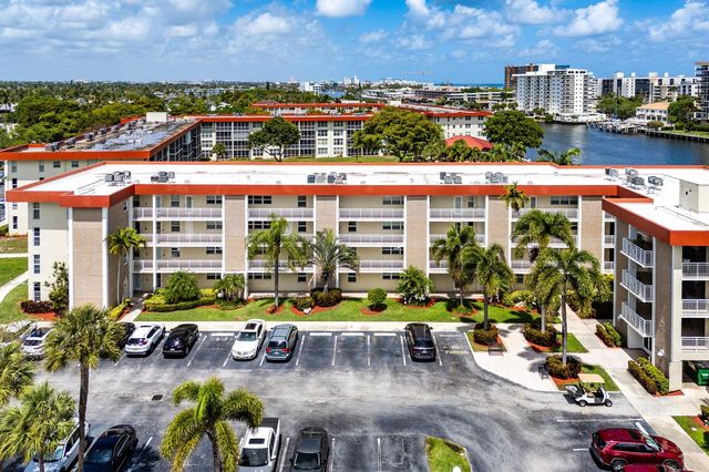 3100 NE 48th Court 415, Lighthouse Point, FL 33064