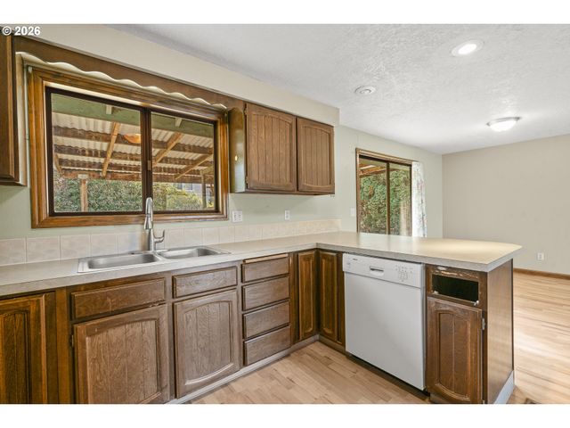 319 MARR Ct, Monmouth, OR 97361