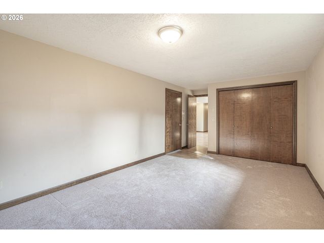 319 MARR Ct, Monmouth, OR 97361