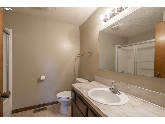 319 MARR Ct, Monmouth, OR 97361