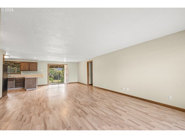 319 MARR Ct, Monmouth, OR 97361
