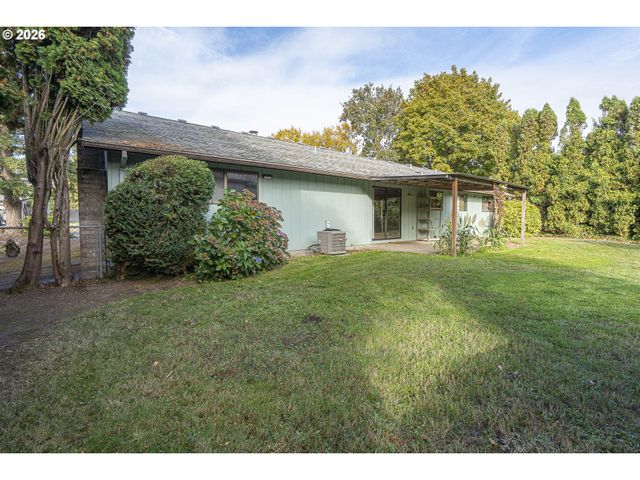 319 MARR Ct, Monmouth, OR 97361