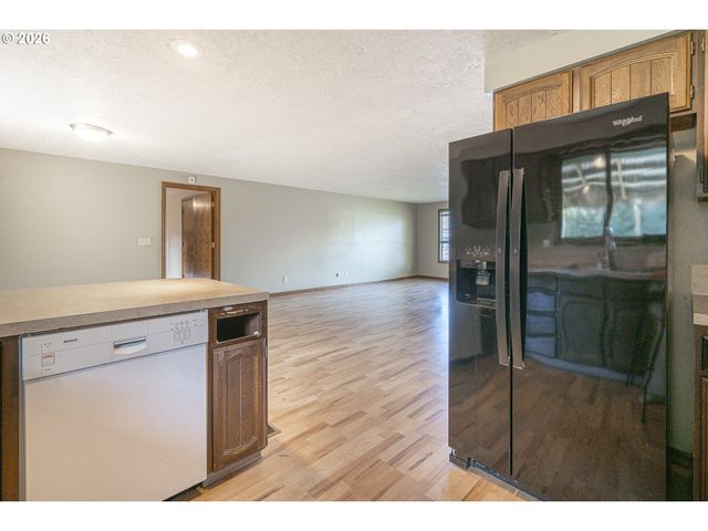 319 MARR Ct, Monmouth, OR 97361