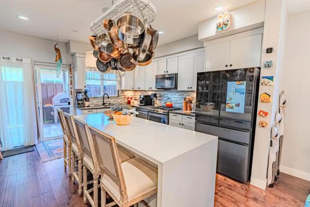 569 Delaware St, Imperial Beach, CA 91932