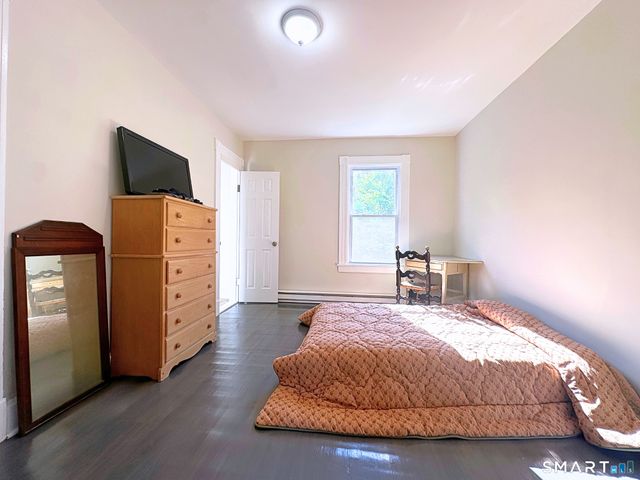 64 Dikeman Street 2nd Floor, Waterbury, CT 06704