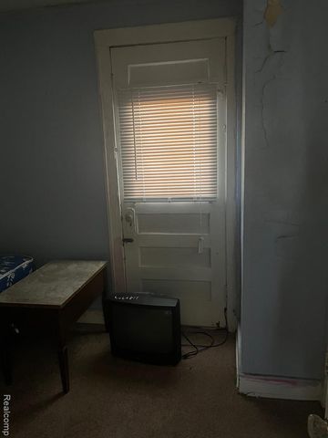 16150 Sorrento Street, Detroit, MI 48235