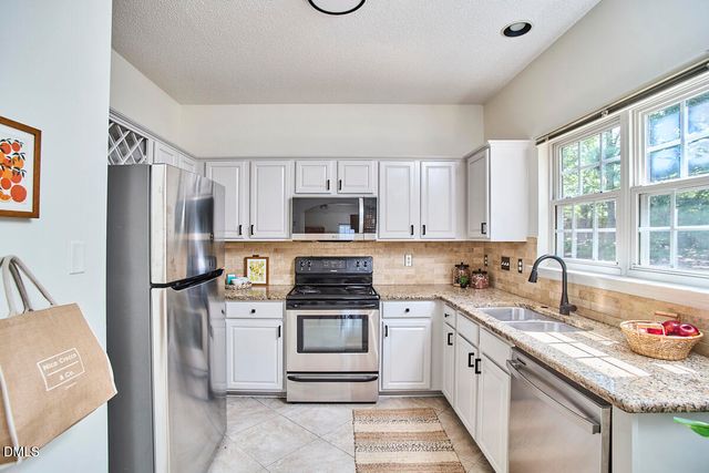 6505 Caverstone Lane, Durham, NC 27713