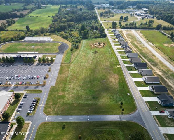 3 Cook Rd, Crossville, TN 38571