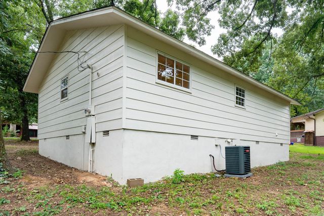 6823 Foxfire Drive, Benton, AR 72019