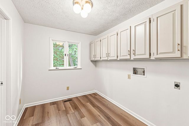 8702 Swiftsail Court, Indianapolis, IN 46256