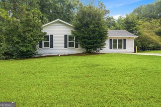 210 Meadow Run, Peachtree City, GA 30269