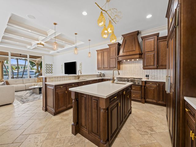 639 Middle River Drive, Fort Lauderdale, FL 33304