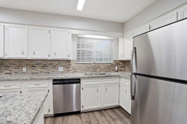 313 Bois D Arcade Drive, Conroe, TX 77301