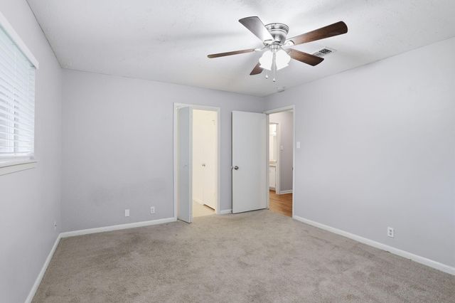 313 Bois D Arcade Drive, Conroe, TX 77301