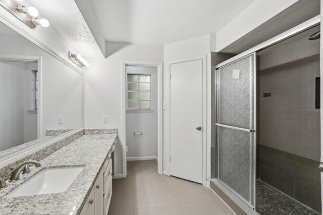 313 Bois D Arcade Drive, Conroe, TX 77301