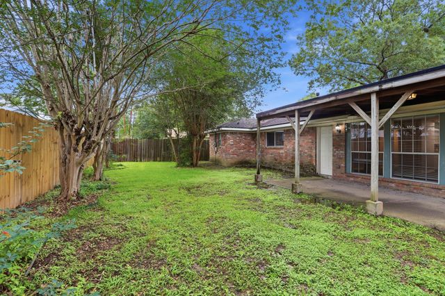 313 Bois D Arcade Drive, Conroe, TX 77301
