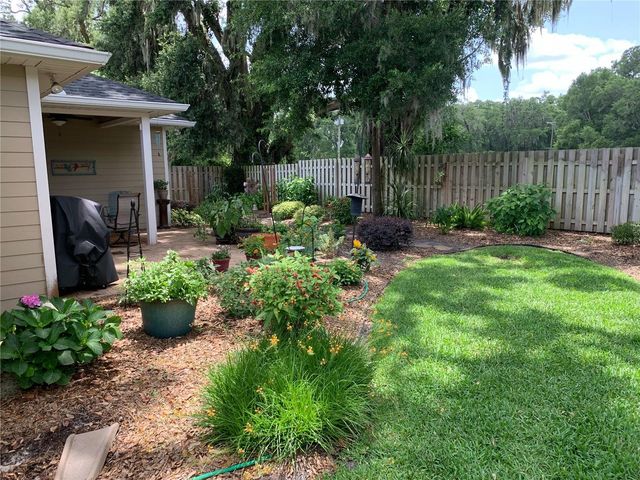 16636 NW 194TH TERRACE, High Springs, FL 32643