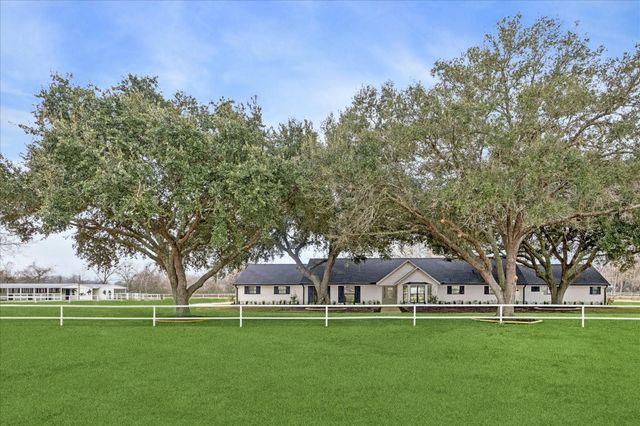 6911 Oak Lane, Fulshear, TX 77406