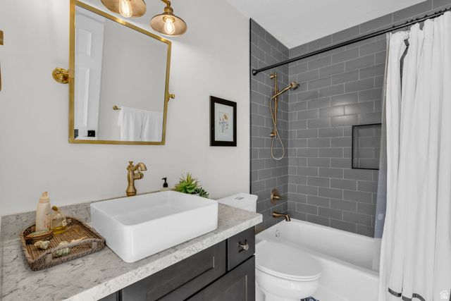 7294 N PINEBROOK RD, Park City, UT 84098