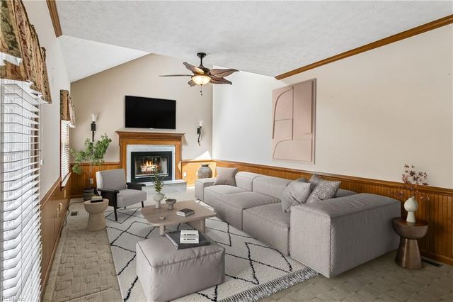 348 Lynchburg DR, Newport News, VA 23606