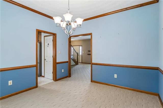 348 Lynchburg DR, Newport News, VA 23606