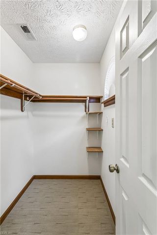 348 Lynchburg DR, Newport News, VA 23606