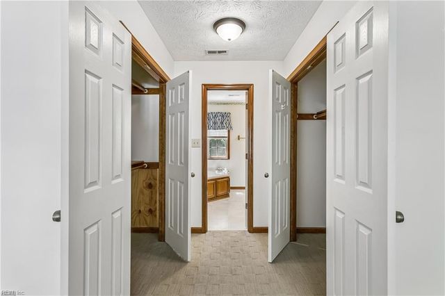 348 Lynchburg DR, Newport News, VA 23606