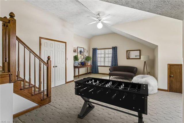 348 Lynchburg DR, Newport News, VA 23606