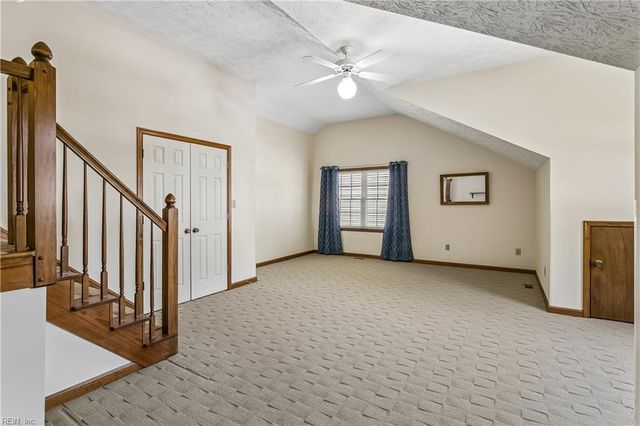 348 Lynchburg DR, Newport News, VA 23606