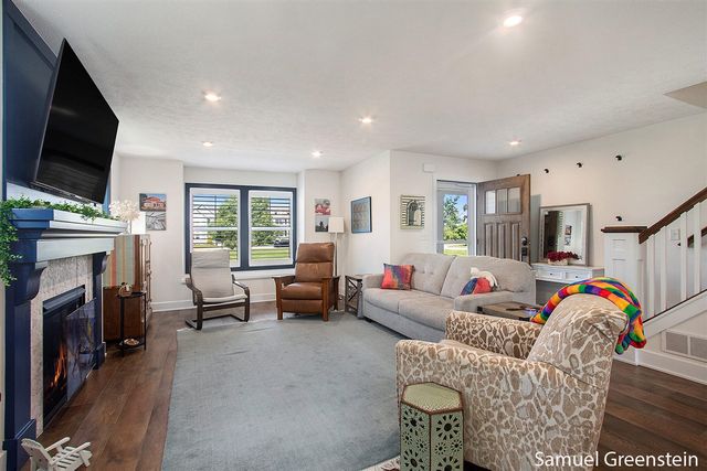 4728 Macatawa Legends Boulevard 19, Holland, MI 49424