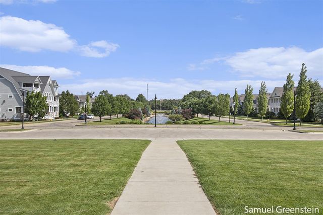 4728 Macatawa Legends Boulevard 19, Holland, MI 49424