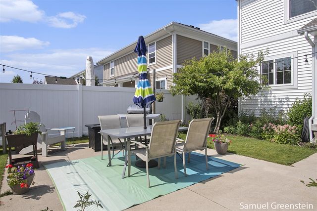 4728 Macatawa Legends Boulevard 19, Holland, MI 49424