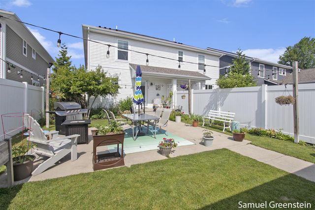 4728 Macatawa Legends Boulevard 19, Holland, MI 49424