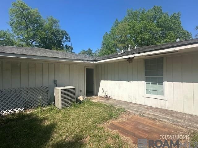 9680 Ridgewood Dr, Baton Rouge, LA 70814