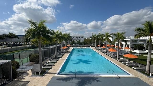 6455 NW 103rd Pl 102, Doral, FL 33178