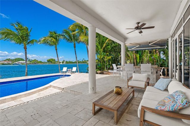 1575 Stillwater Dr, Miami Beach, FL 33141