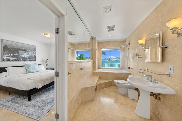 1575 Stillwater Dr, Miami Beach, FL 33141