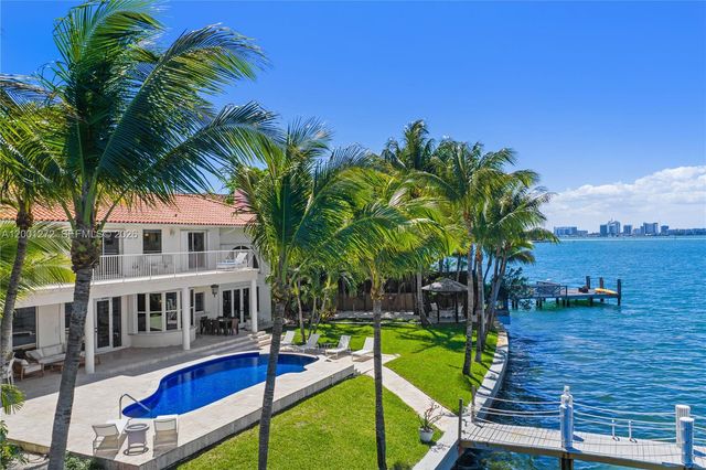 1575 Stillwater Dr, Miami Beach, FL 33141