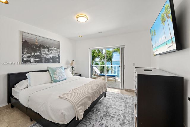 1575 Stillwater Dr, Miami Beach, FL 33141