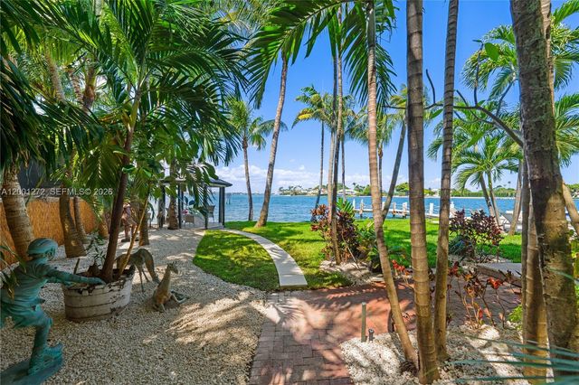 1575 Stillwater Dr, Miami Beach, FL 33141