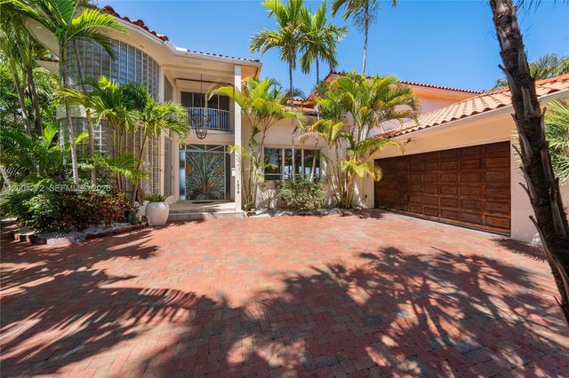 1575 Stillwater Dr, Miami Beach, FL 33141