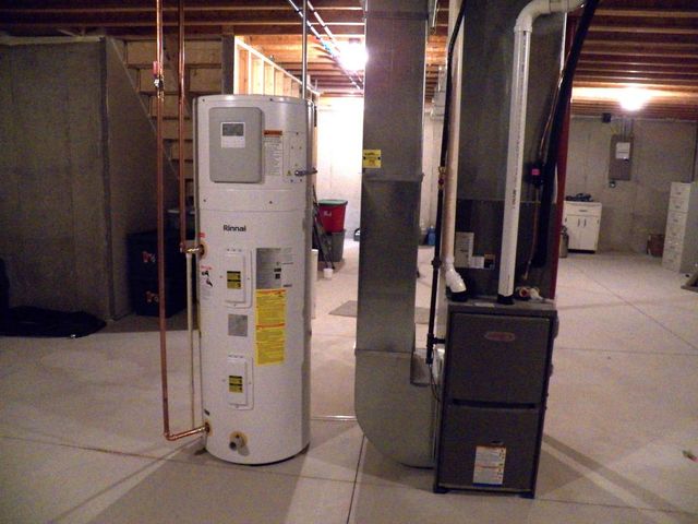 1023 McNish COURT, Sheboygan Falls, WI 53085