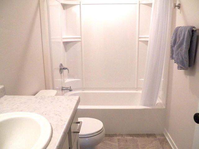 1023 McNish COURT, Sheboygan Falls, WI 53085