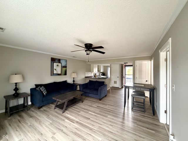 9021 S Pointe Ridge Lane S 11, Bloomington, IN 47401