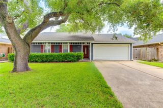 3711 Clover Meadows Street, Pasadena, TX 77505