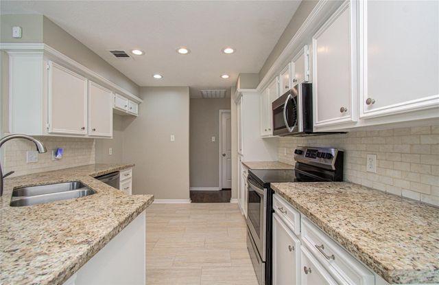1717 Cantrell Boulevard, Conroe, TX 77301