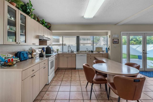 11055 SW 129th Court, Miami, FL 33186