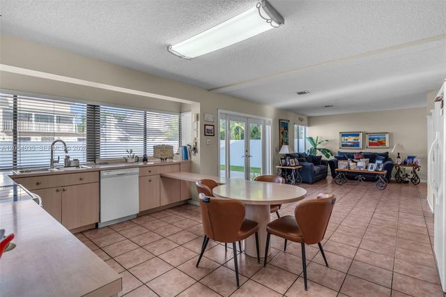 11055 SW 129th Court, Miami, FL 33186